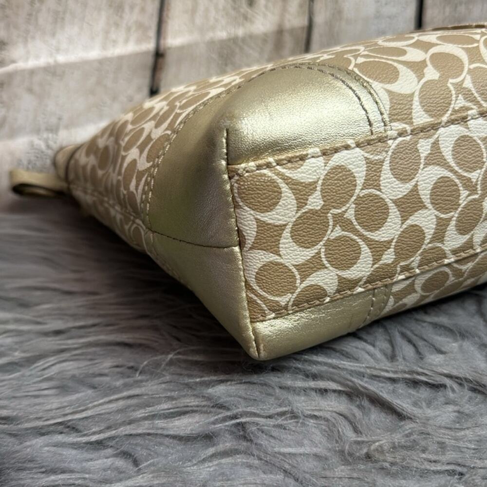 Coach Gold and Cream Shoulder Bag - Picture 5 of 12